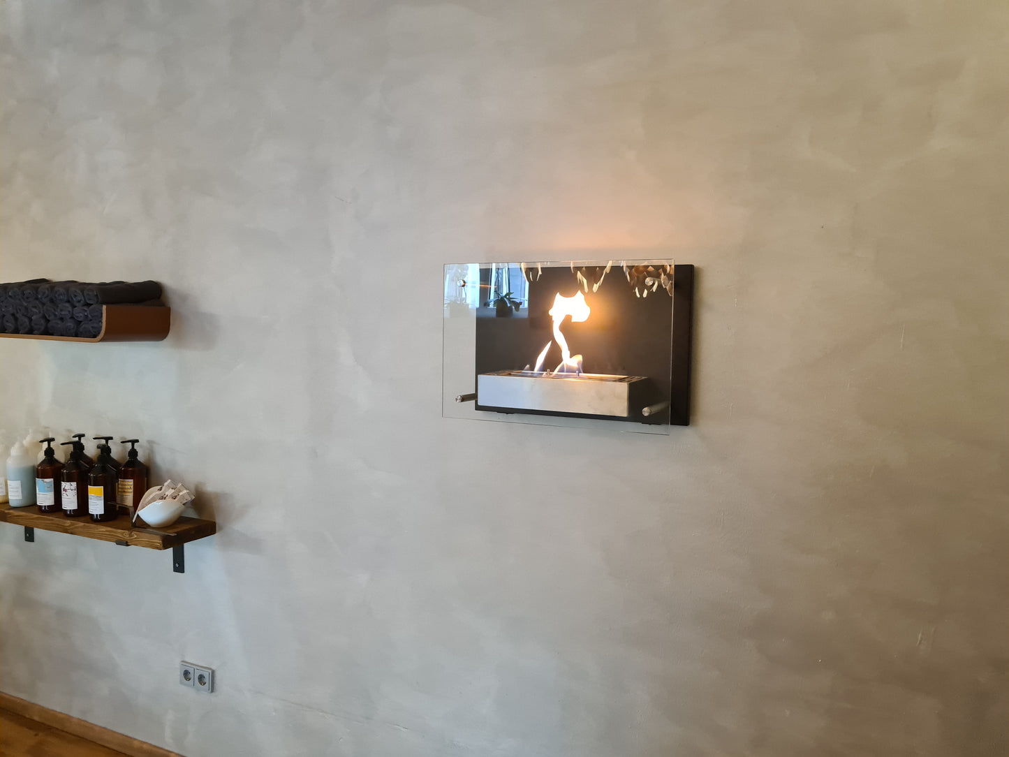 Wall Mounted Bioethanol Fireplace | Cool Heat Solution