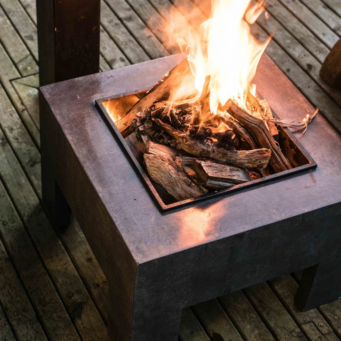 Ivyline, Square Fire Pit & Square Console