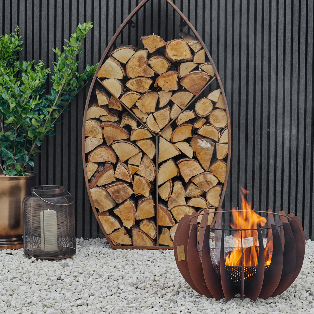 Ivyline, Outdoor Solis Fire Pit