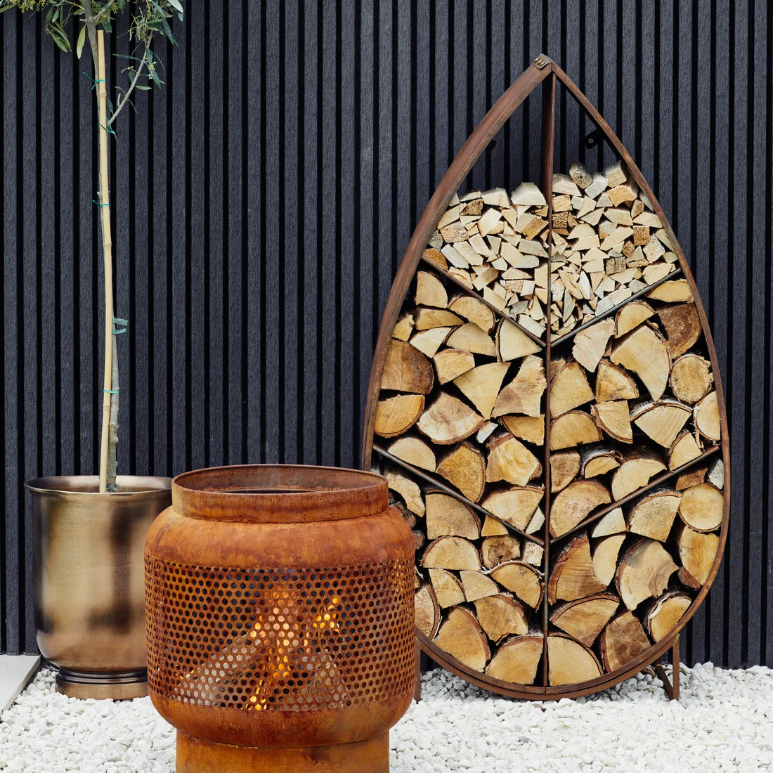 Ivyline, Leaf on Stand Sculptural Log Storage Natural Rust