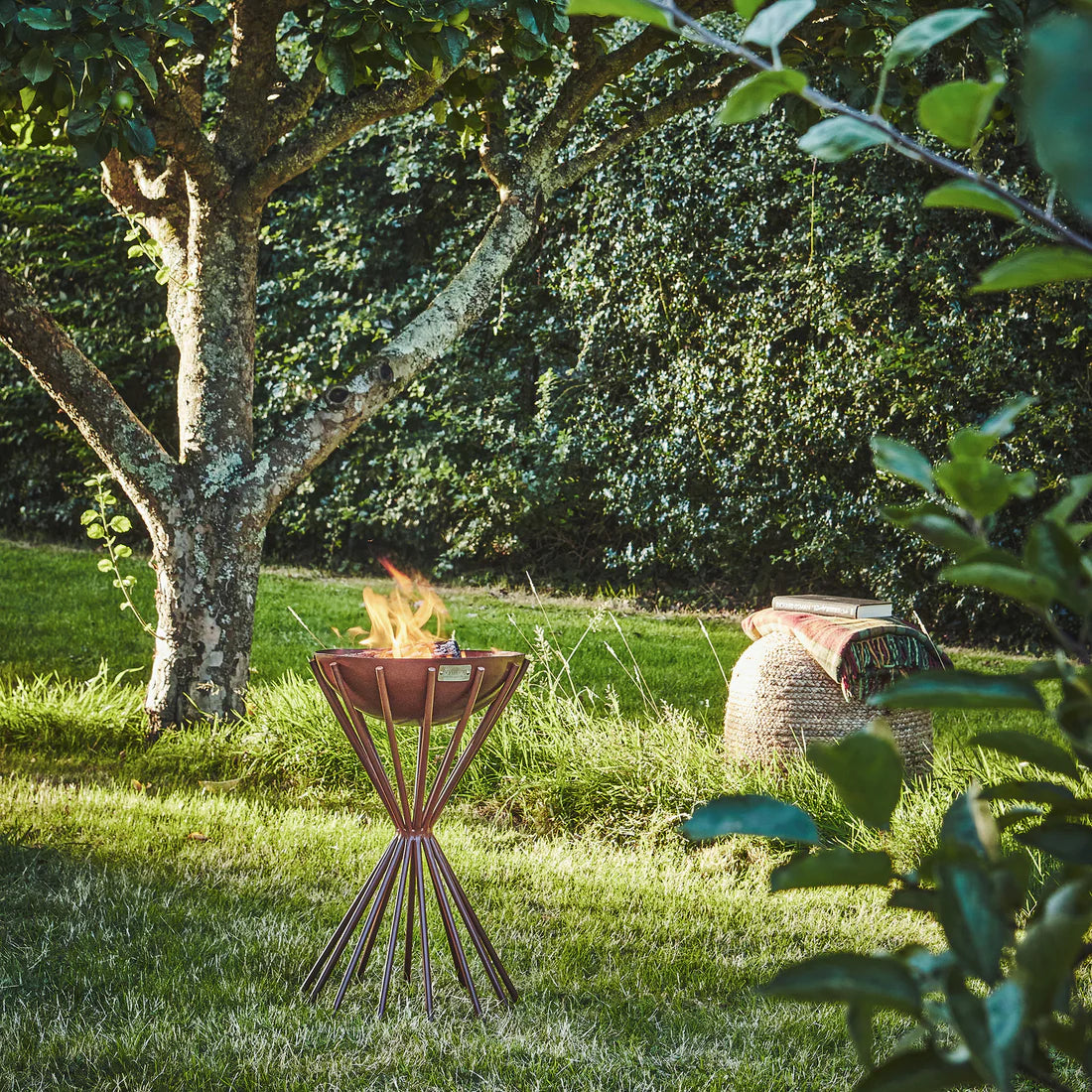 Ivyline,Outdoor Tall Metal Dakota Firebowl